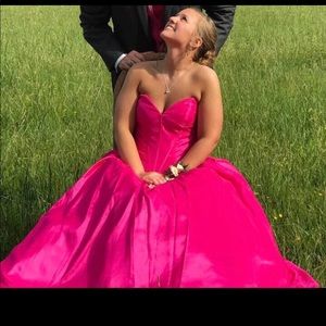 Hot pink fuchsia prom dress